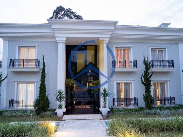 #13 - Casa para Venda em Santana de Parnaíba - SP - 2